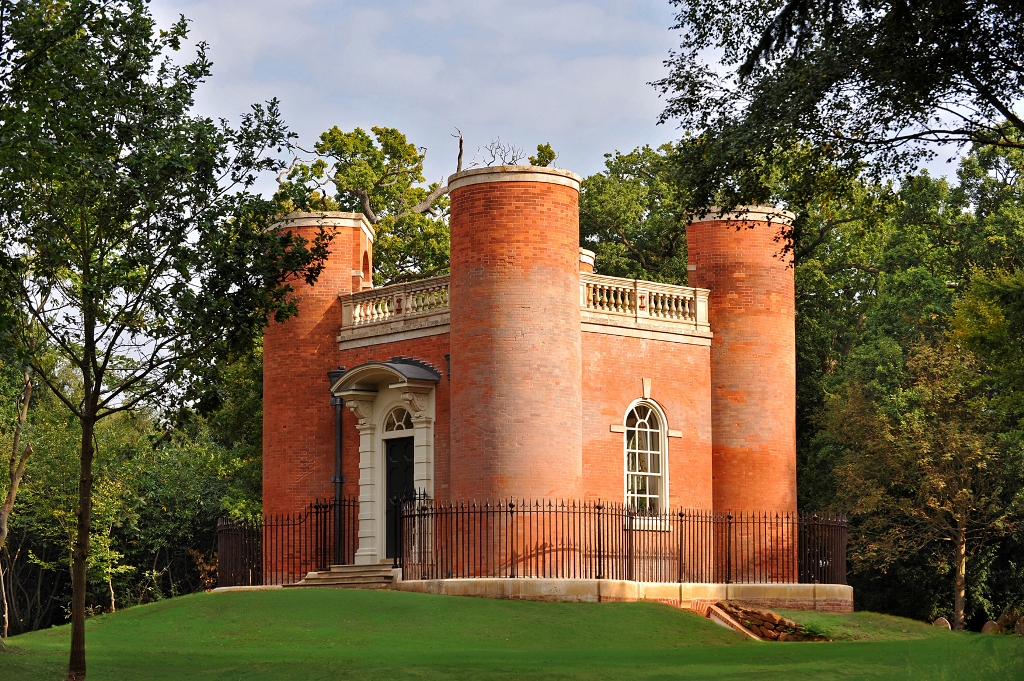 Grade II listed Queen Anne's Summerhosue